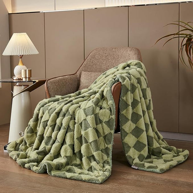 Luxury Sherpa Fleece Blanket - Soft, Warm & Reversible Plush Throw for Couch, Bed & Sofa - Large, Fluffy Flannel Blanket for Stylish Home Comfort